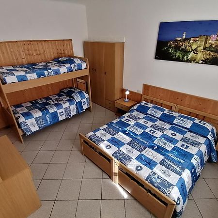 Agriturismo Galeazzi Марсилиана Экстерьер фото