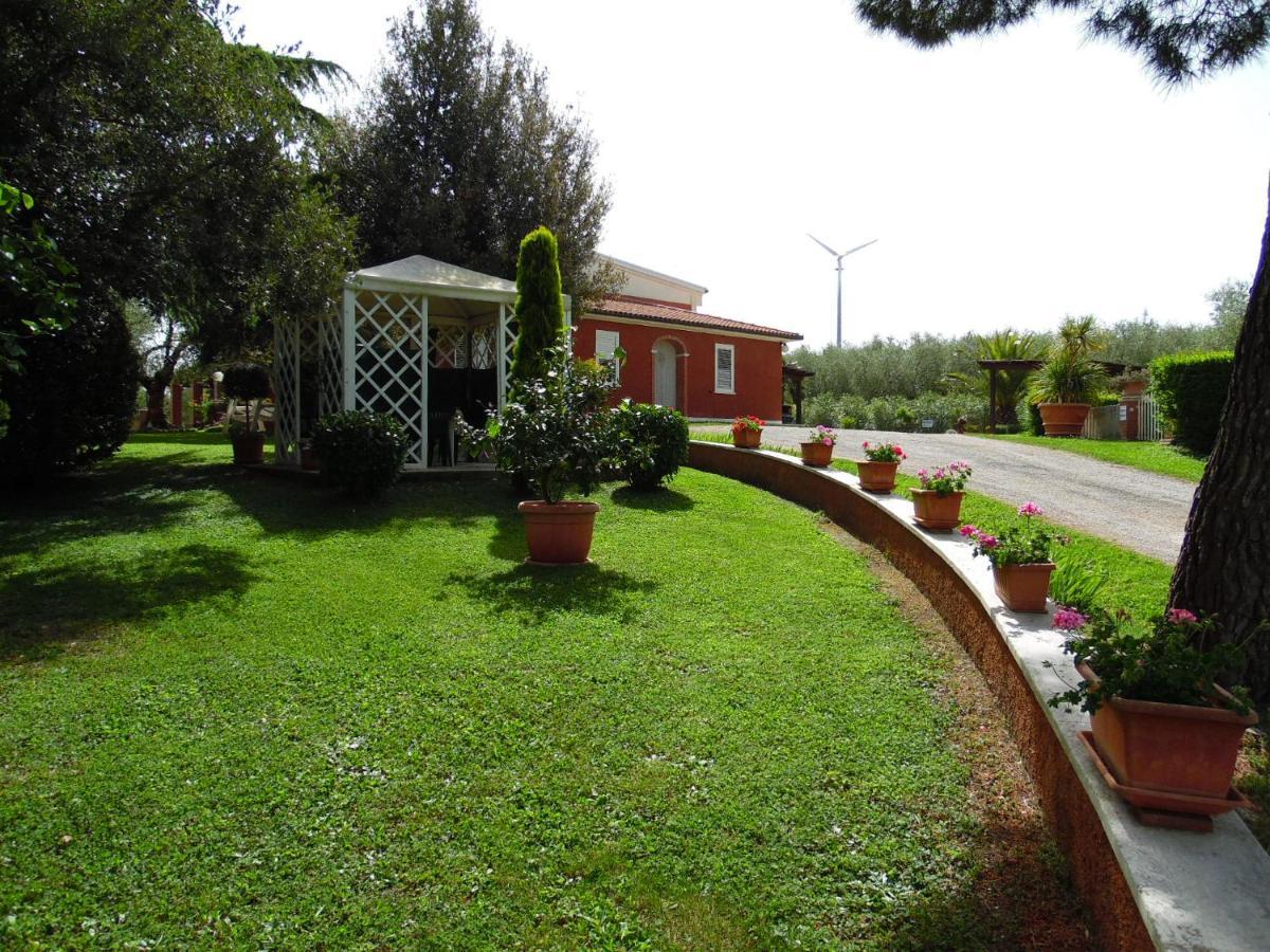 Agriturismo Galeazzi Марсилиана Экстерьер фото