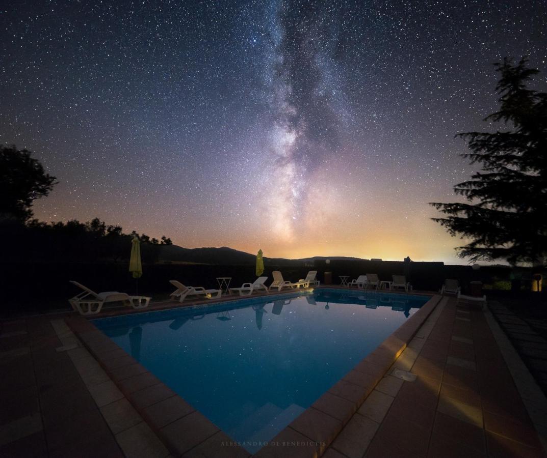 Agriturismo Galeazzi Марсилиана Экстерьер фото
