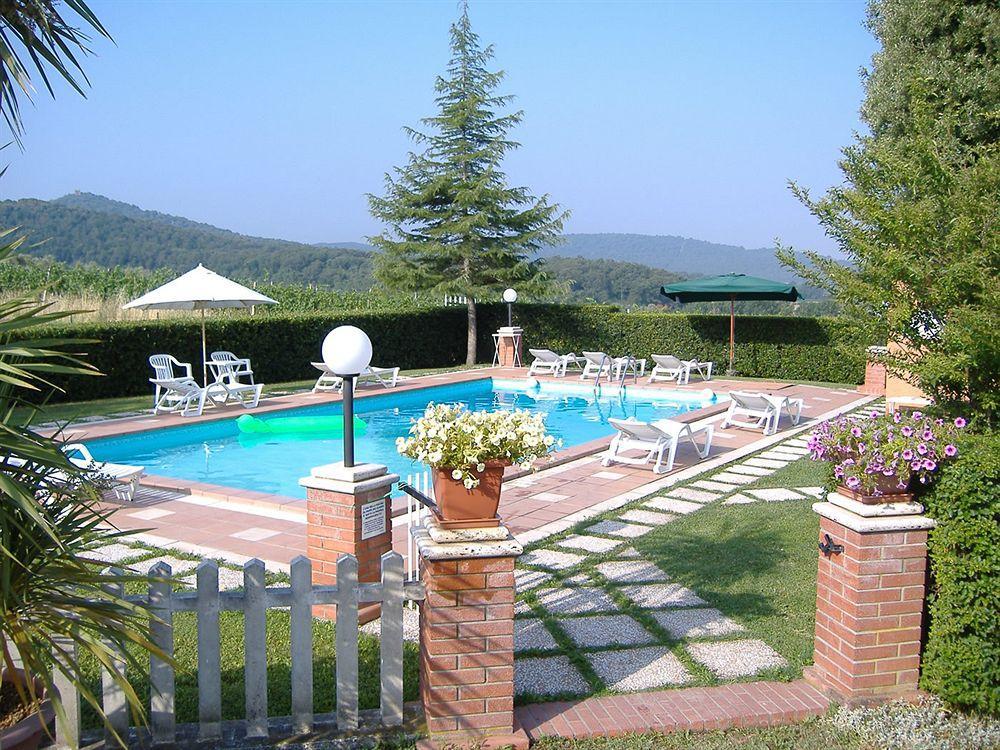 Agriturismo Galeazzi Марсилиана Экстерьер фото