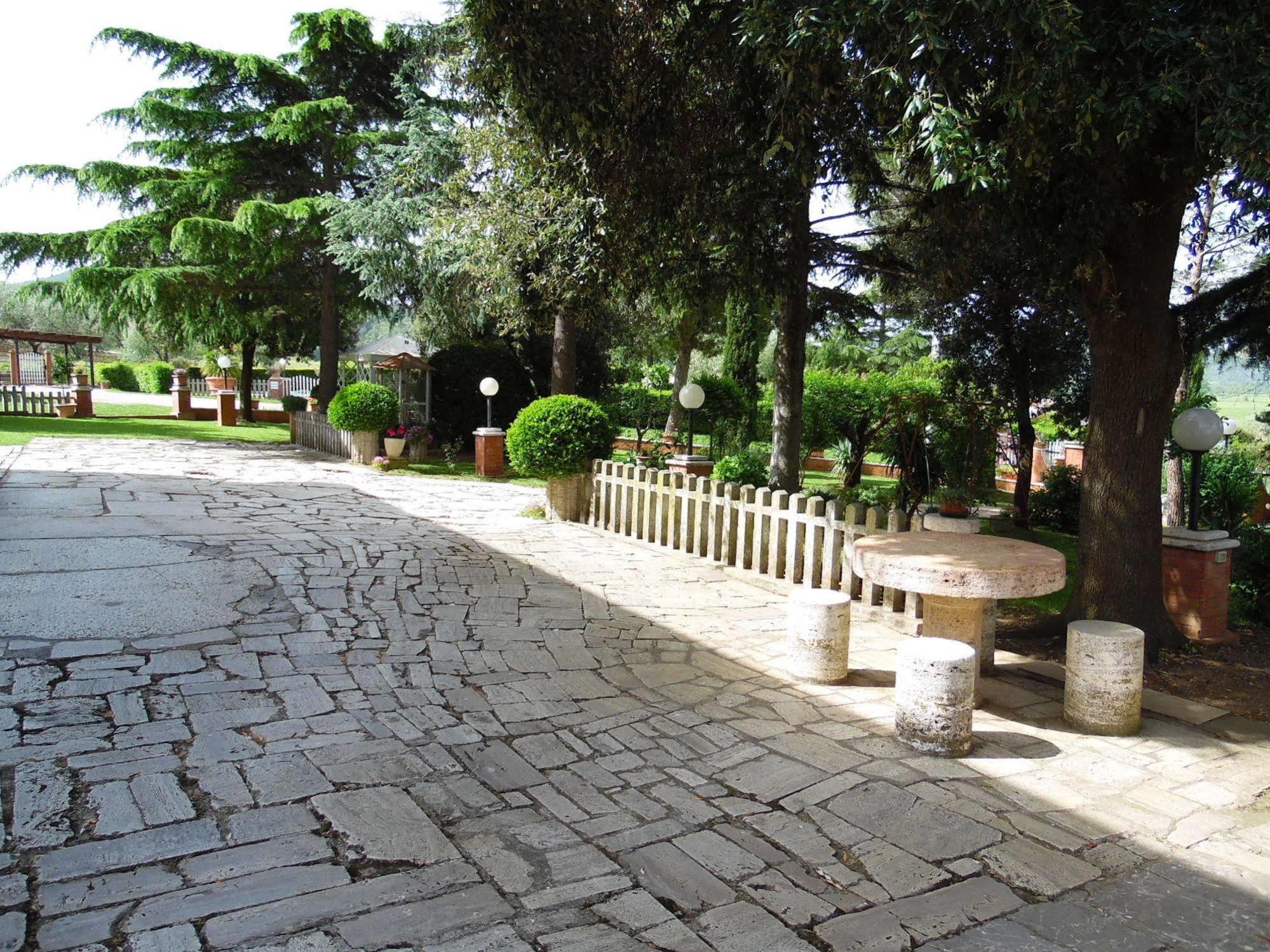 Agriturismo Galeazzi Марсилиана Экстерьер фото