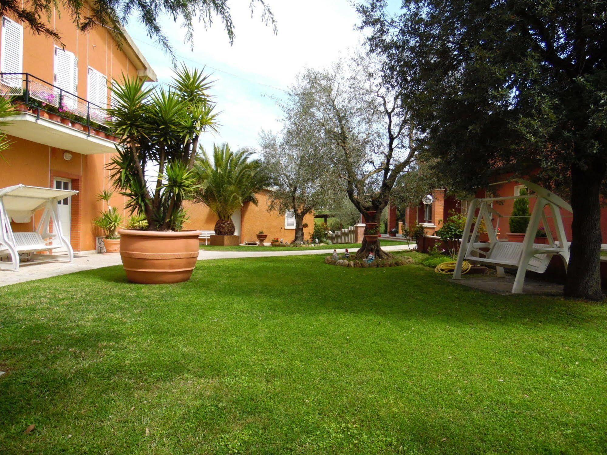 Agriturismo Galeazzi Марсилиана Экстерьер фото