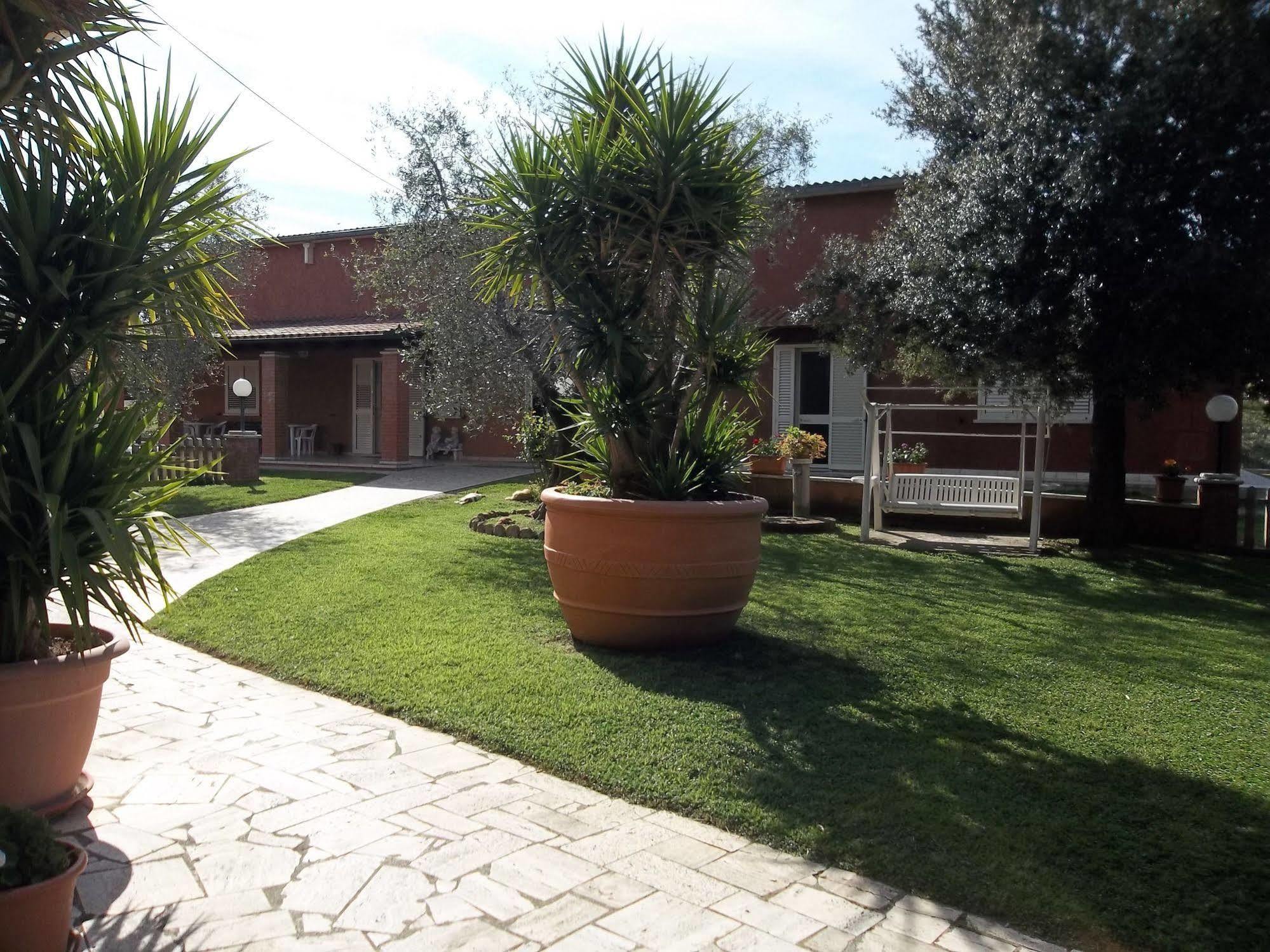 Agriturismo Galeazzi Марсилиана Экстерьер фото